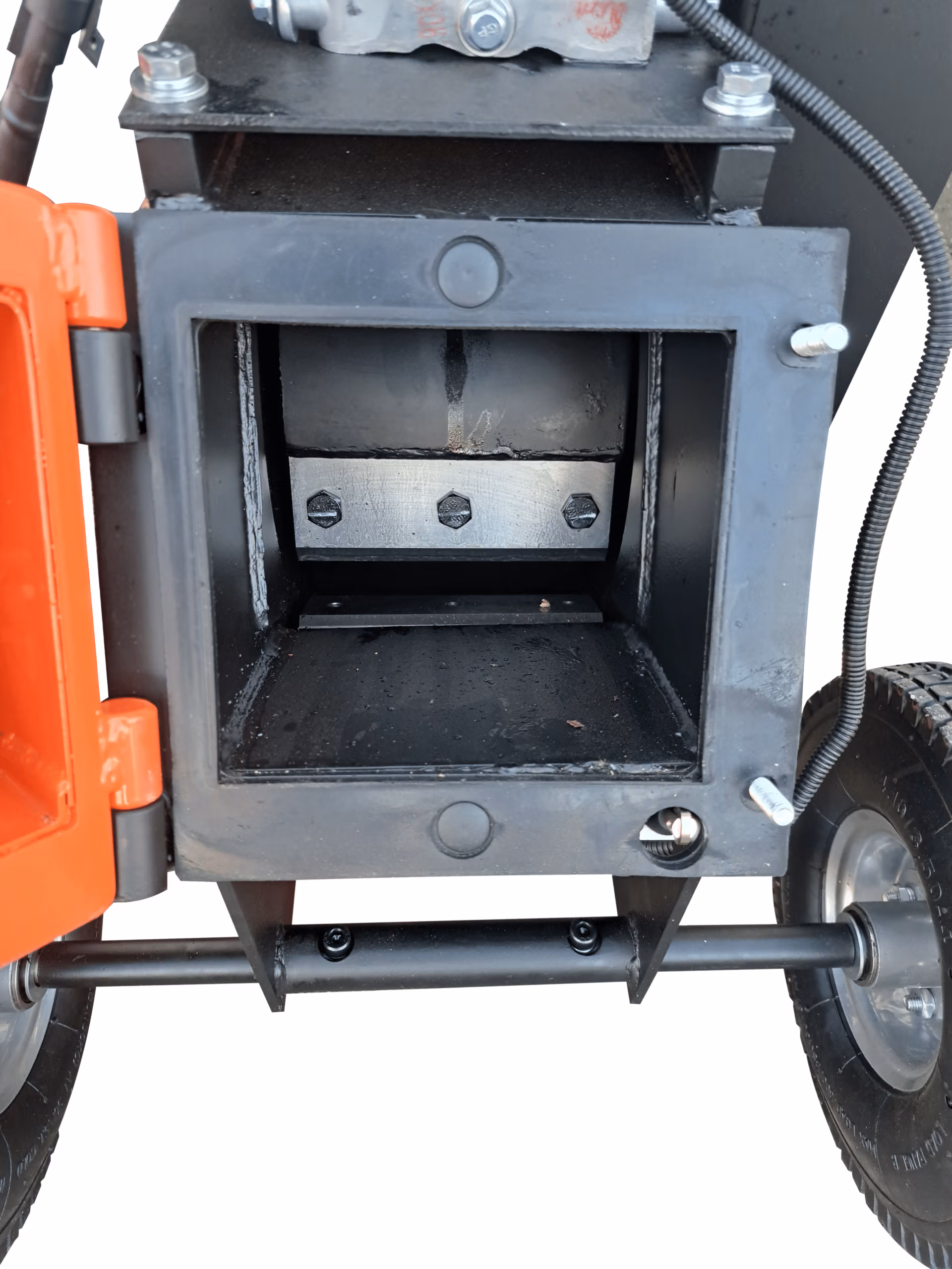 Wood Chipper Outland Tools DC9 Petrol 212cc 10cm Capacity - Image 9