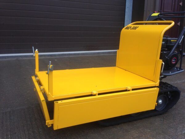 Lumag MD300 Tracked power barrow mini dumper 7