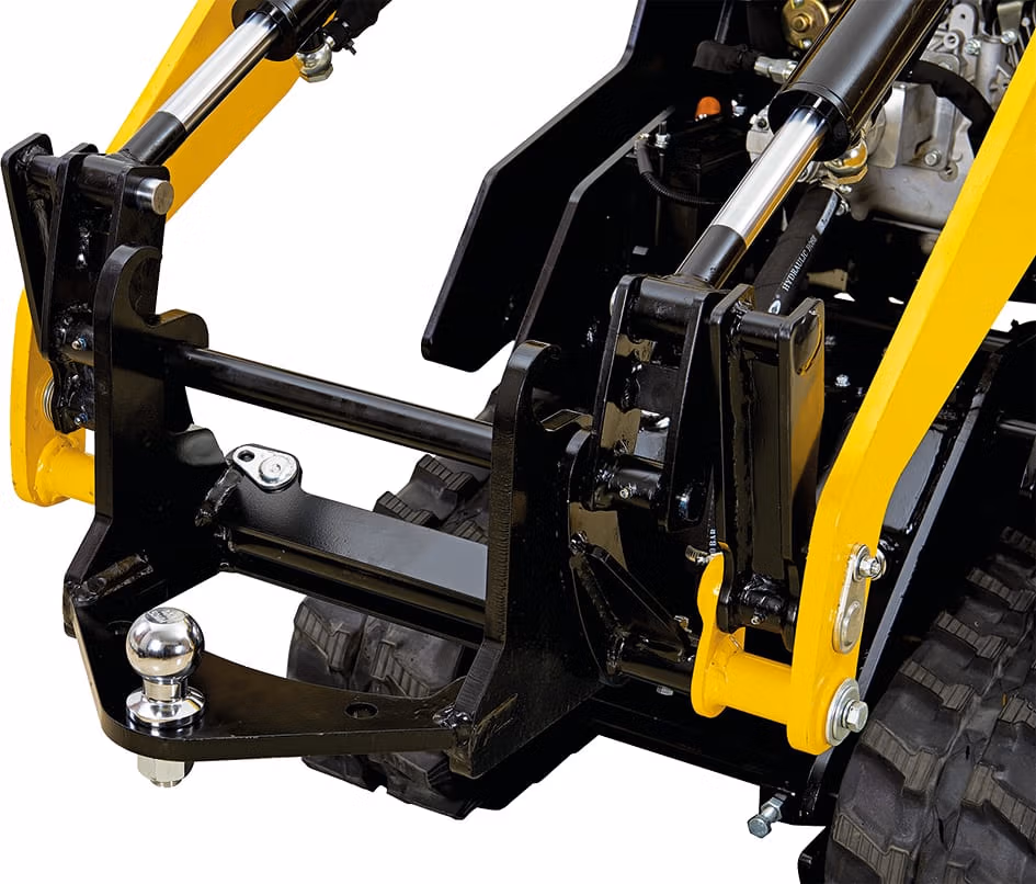 Tow hitch attachment for Lumag MT250