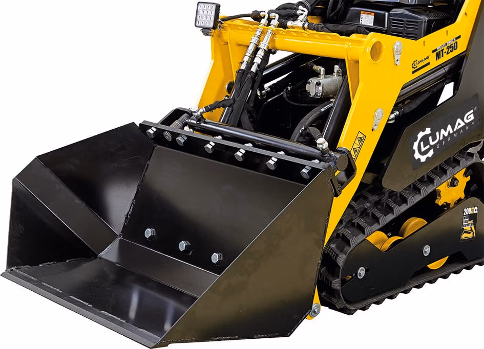 Multi Truck ride on multi tool loader Lumag MT250 (machine only) - Image 15