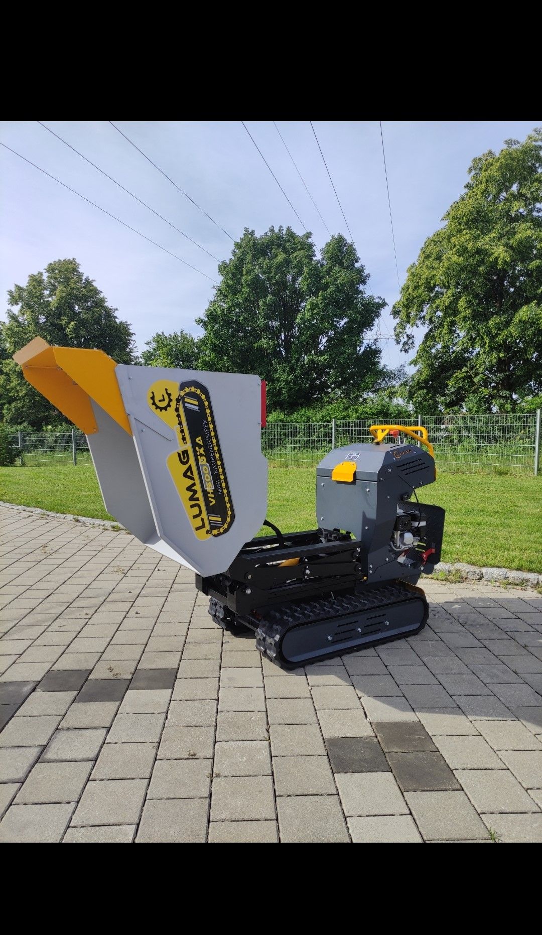 Mini Dumper High Tip Skip loader Power Barrow with Honda engine Lumag VH500GXAHT - Image 2