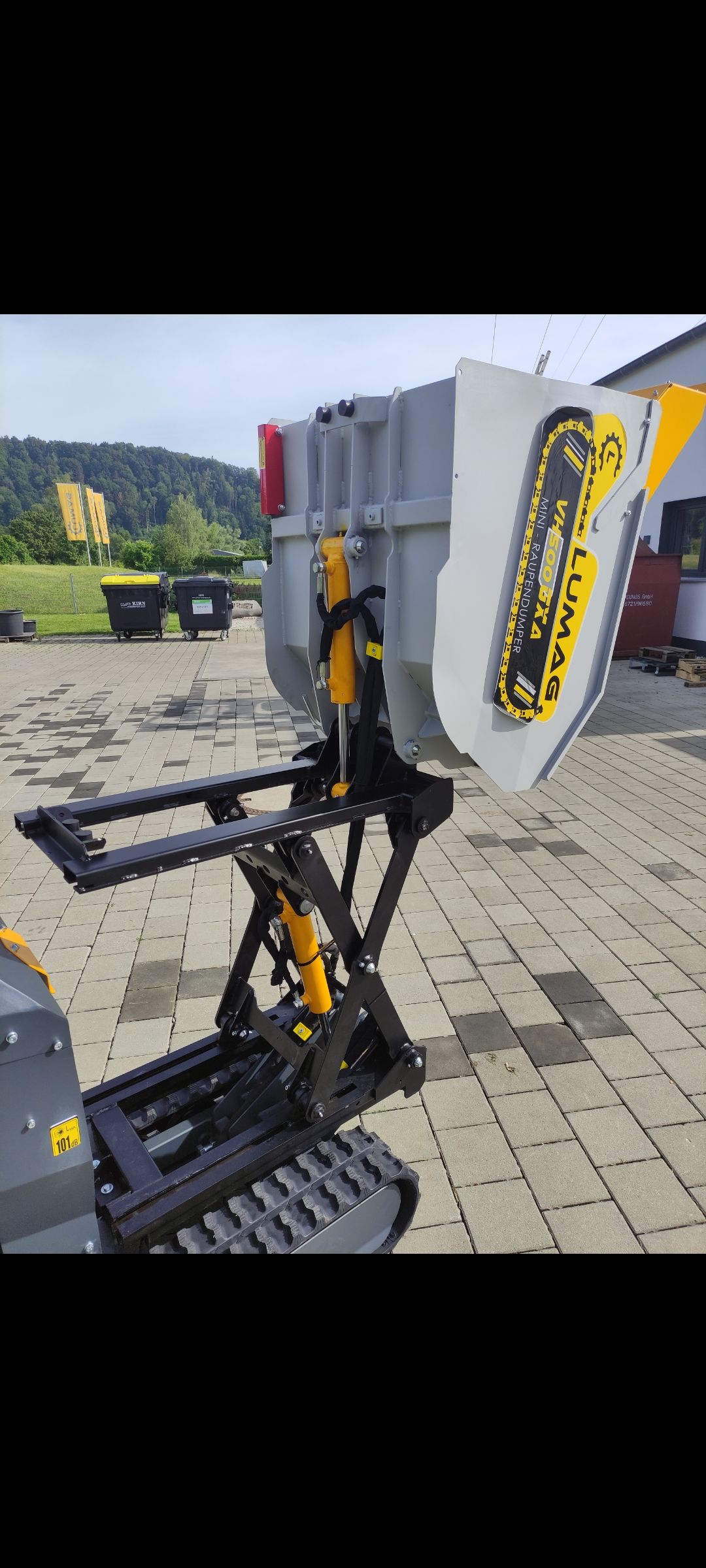 Mini Dumper High Tip Skip loader Power Barrow with Honda engine Lumag VH500GXAHT - Image 7