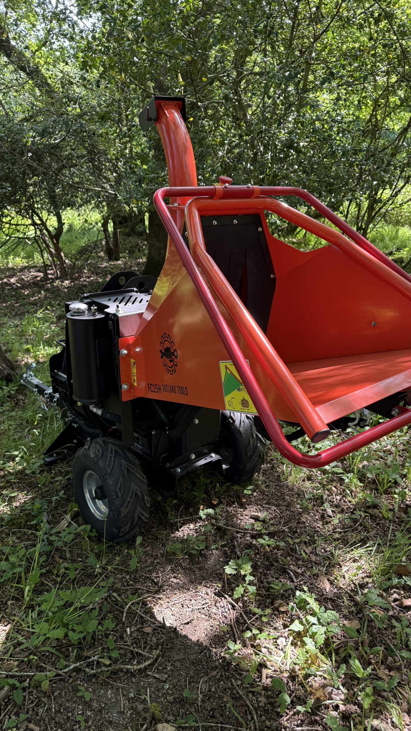 Wood Chipper / Shredder Outland Tools FC15H 15hp Petrol Hydraulic in Feed. - Image 7
