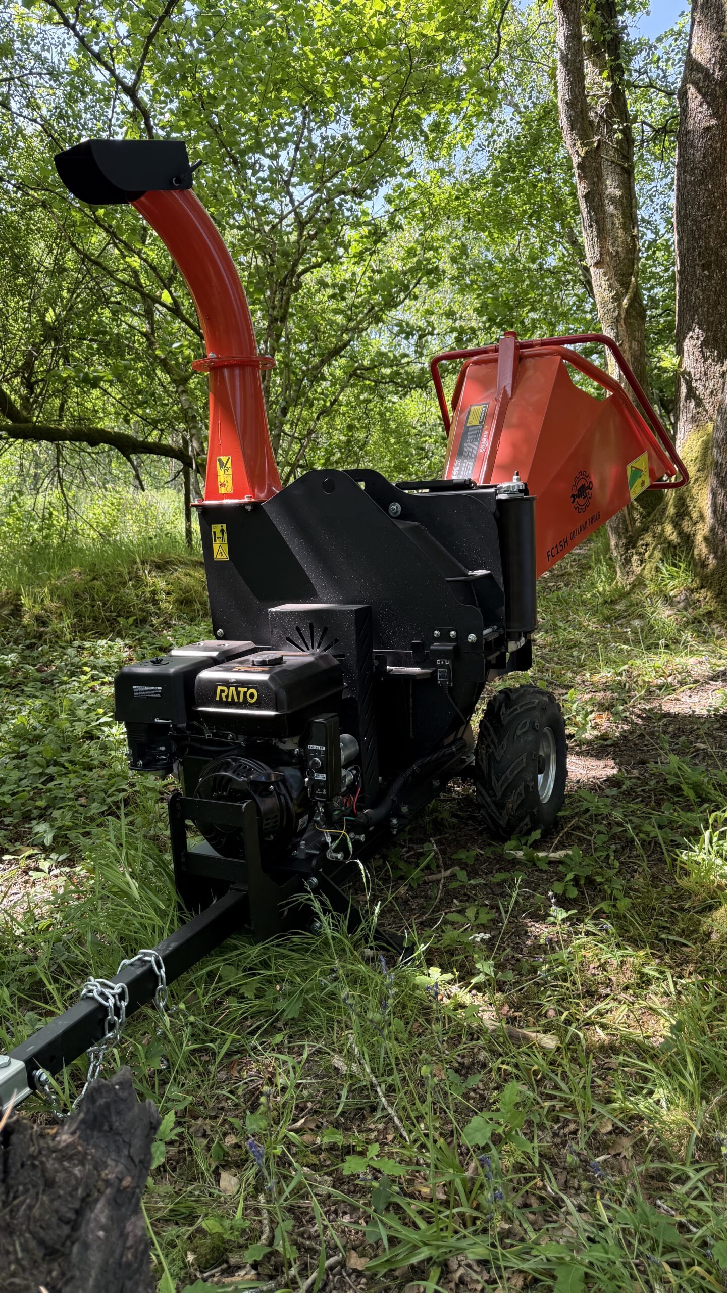 Wood Chipper / Shredder Outland Tools FC15H 15hp Petrol Hydraulic in Feed. - Image 13