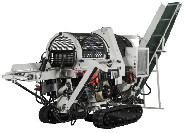 Tracked diesel engine Firewood Processor Lumag SSA500DHPROTRS With Hydrauic infeed & contols