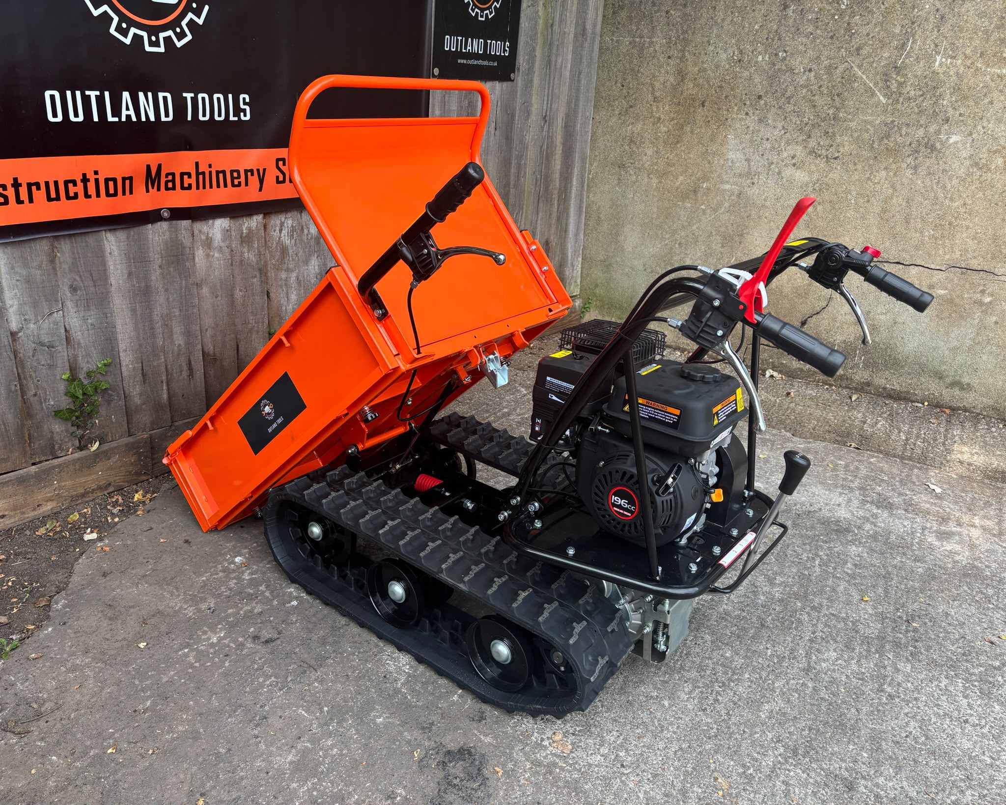 Mini Dumper tracked power barrow Outland Tools TD300A 196cc Petrol 300KG - Image 5