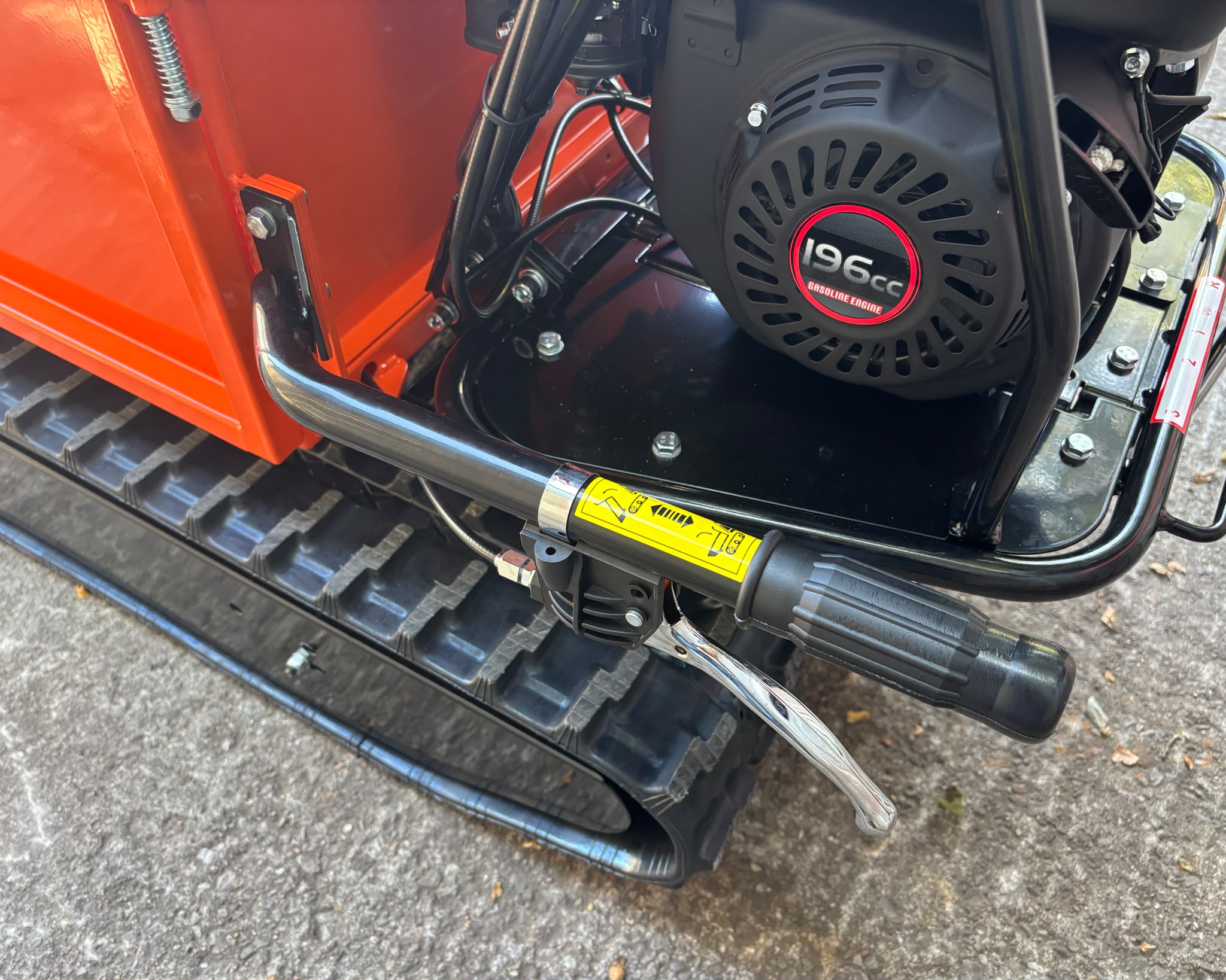 Mini Dumper tracked power barrow with side cargo box Outland Tools TD500A 196cc Petrol 500KG 3+1 Gearbox - Image 5