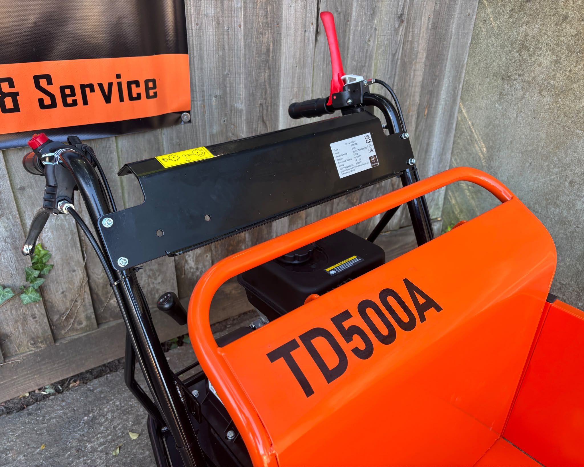 Mini Dumper tracked power barrow with side cargo box Outland Tools TD500A 196cc Petrol 500KG 3+1 Gearbox - Image 6
